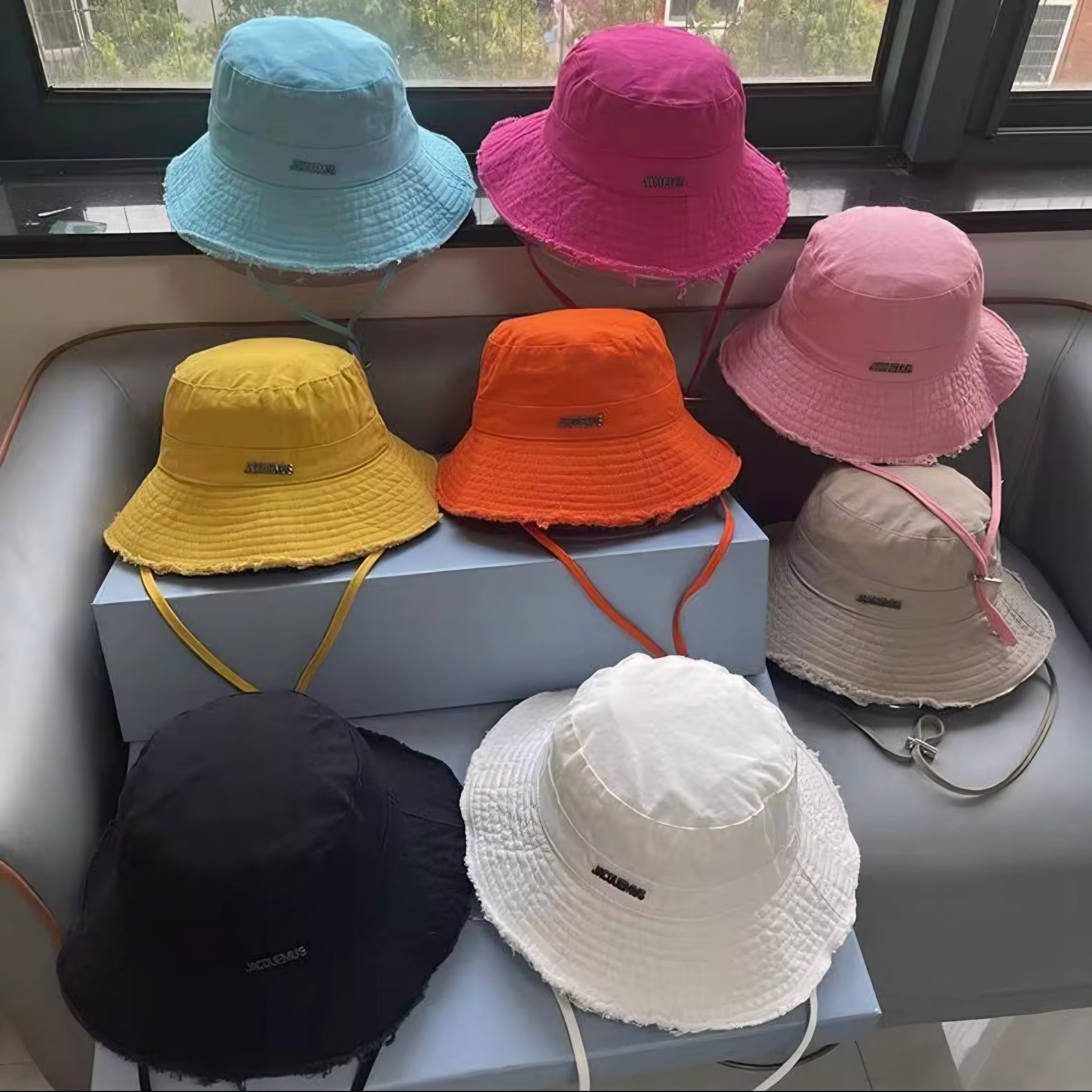 Summer hat, bucket hat