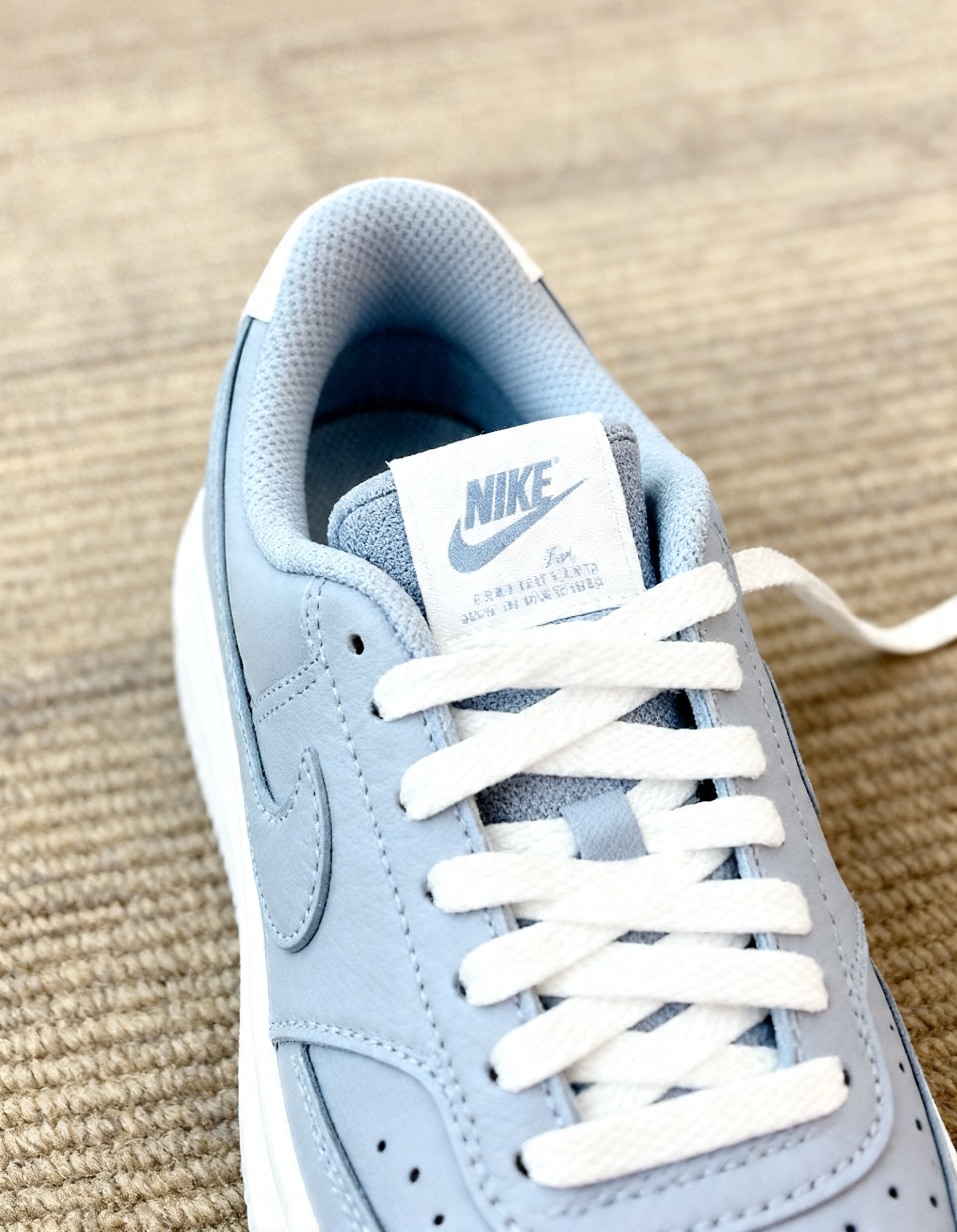 Court Vision Alta sneakers in white and blue