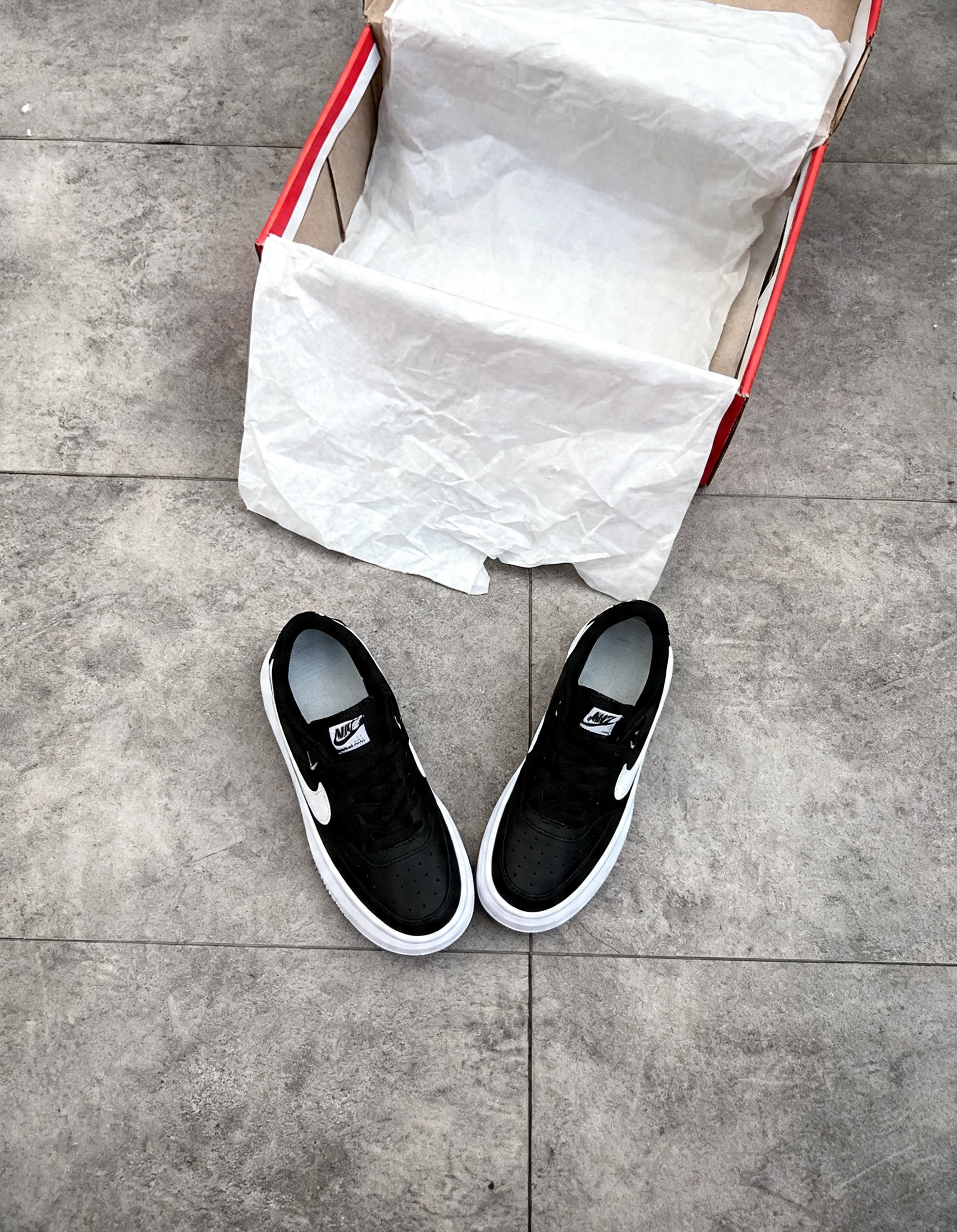 Court Vision Alta sneakers, Black and white