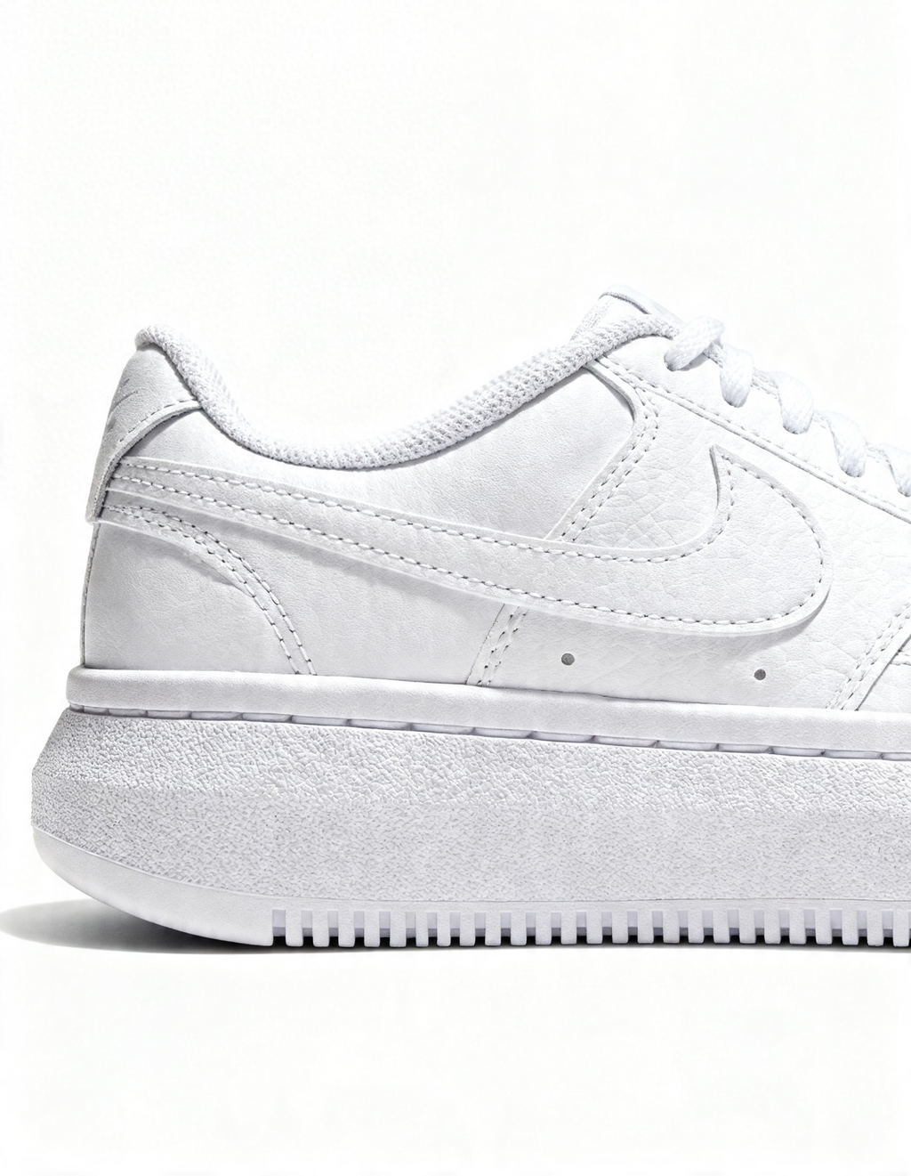 Court Vision Alta sneakers in white