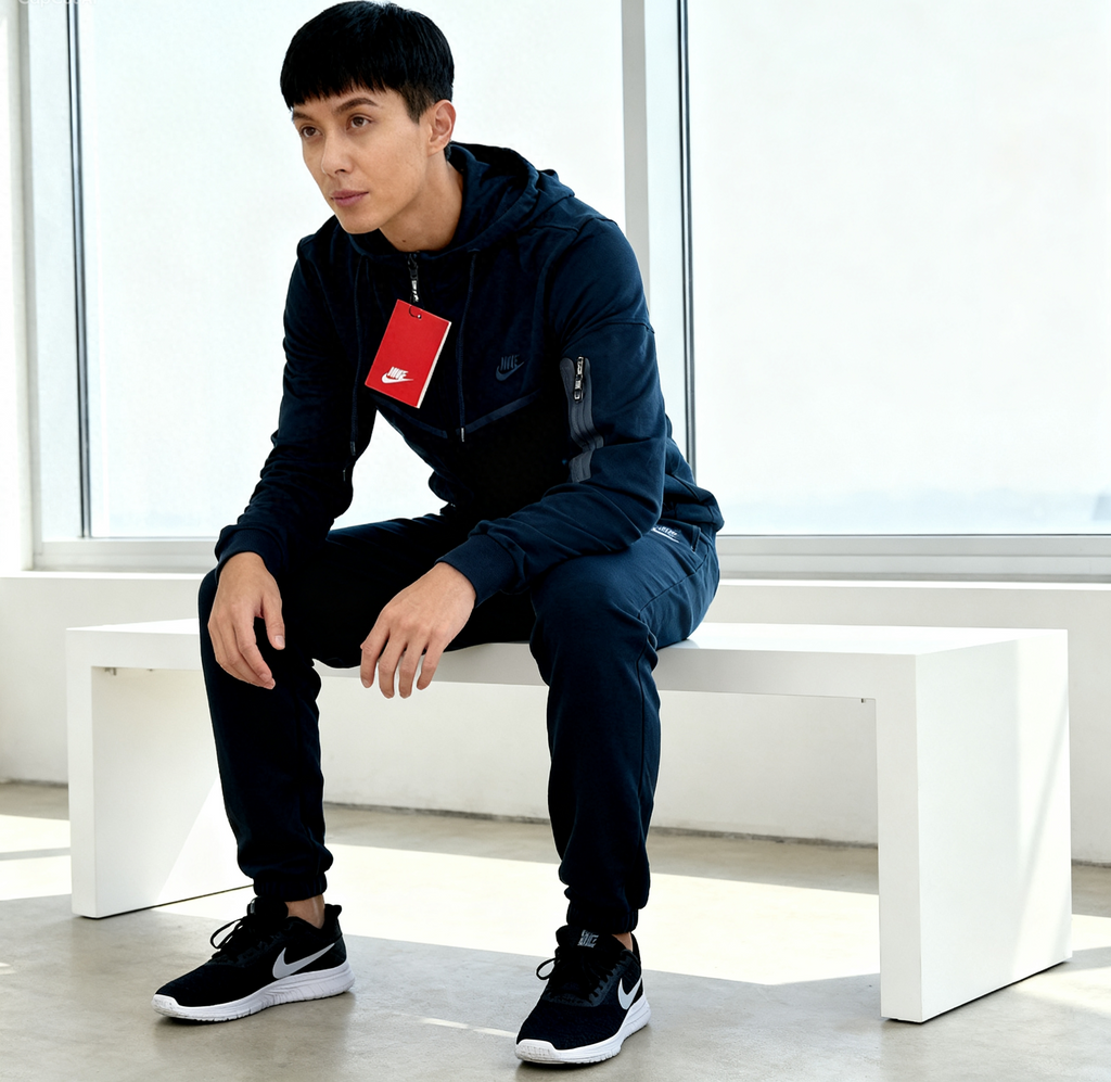 Tech Fleece zip-up hoodie and matching joggers.