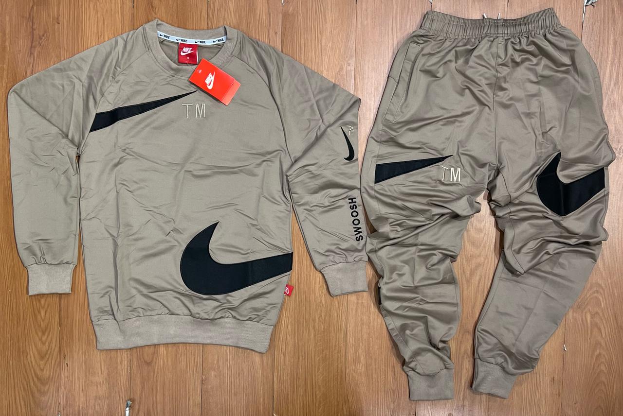 TM two piece set, sweater and trouser